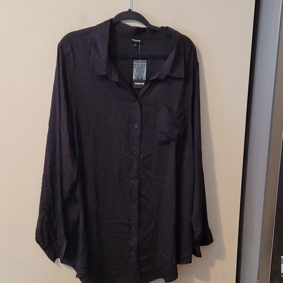 Cute Torrid top size 5 NWT - Picture 1 of 6